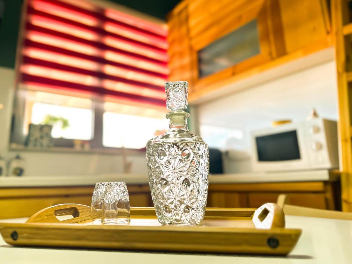 Cozy Elegance Above Korcaアパートメント エクステリア 写真